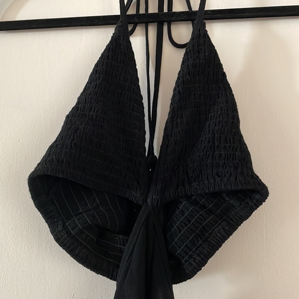 Shop Starlow Black Linen Cutout Jumpsuit - Picture 5 of 8